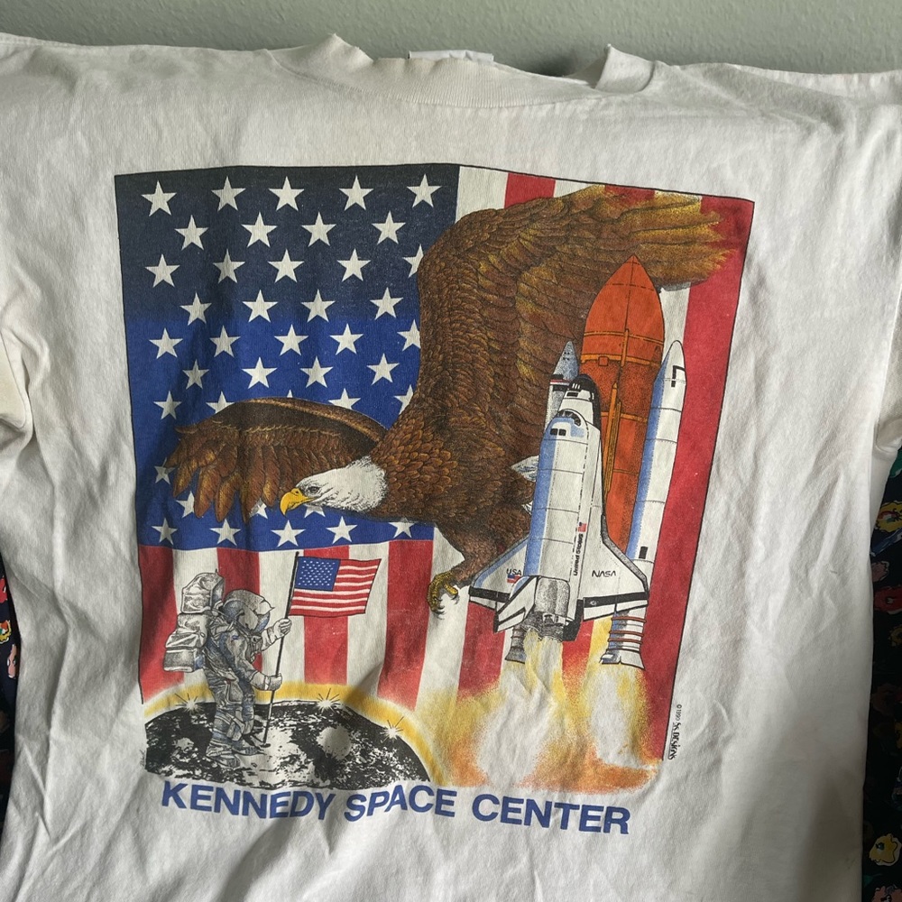 Vintage Kennedy Space Center T-shirt